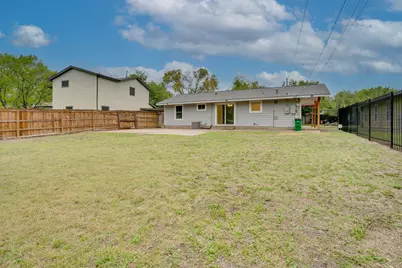 600 Bramble Drive, Austin, TX 78745 - Photo 20