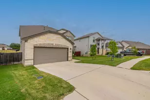 273 Falling Star Ln, Georgetown, TX 78628 - Photo 36