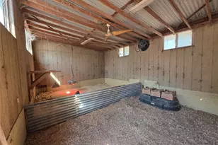 376 Jones Rd, Cedar Creek, TX 78612 - Photo 30