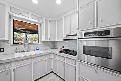 376 Jones Road, Cedar Creek, TX 78612 - Photo 8