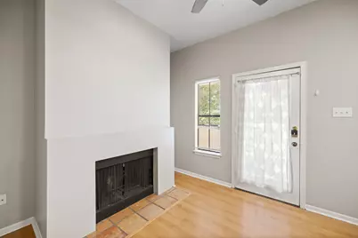 712 Graham Place #302, Austin, TX 78705 - Photo 14