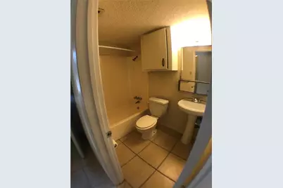 630 Maiden Lane #B, Austin, TX 78705 - Photo 8