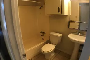 630 Maiden Ln, Austin, TX 78705 - Photo 8