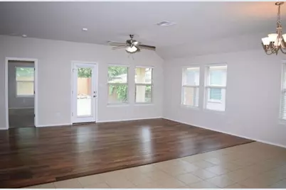 520 S Brook Drive, Leander, TX 78641 - Photo 4
