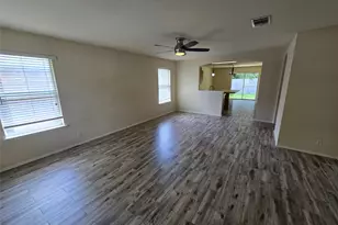 2011 Garrison Dr, Leander, TX 78641 - Photo 4