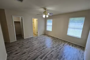 2011 Garrison Dr, Leander, TX 78641 - Photo 12