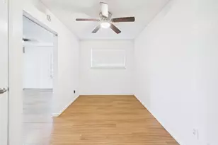 2500 Burleson Rd, Austin, TX 78741 - Photo 10