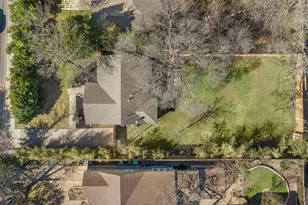 1704 Northwood Rd, Austin, TX 78703 - Photo 20