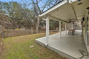 5306 Bedford, Kingsland, TX 78639 - Photo 24