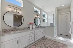 501 Alva Dr, Briarcliff, TX 78669 - Photo 12