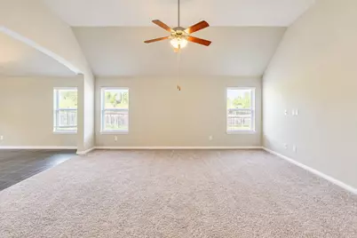 2021 Garretts Way, Manchaca, TX 78652 - Photo 6