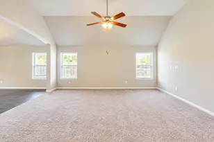 2021 Garretts Way, Manchaca, TX 78652 - Photo 6