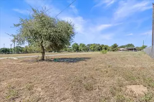 186 Fm 969, Bastrop, TX 78602 - Photo 20