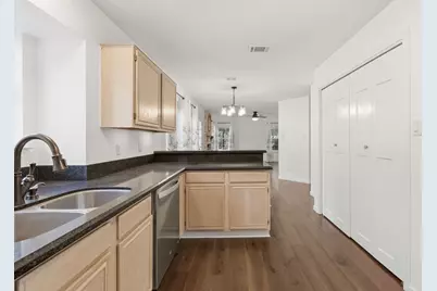 6510 Sans Souci Cove, Austin, TX 78759 - Photo 10