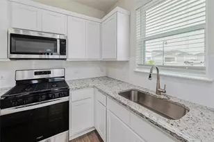 2457 Lucy Axel Ln, Round Rock, TX 78665 - Photo 14