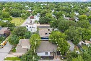 2103 E 14th St, Austin, TX 78702 - Photo 2