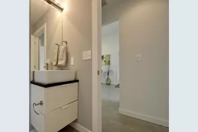 2103 E 14th Street #B, Austin, TX 78702 - Photo 22
