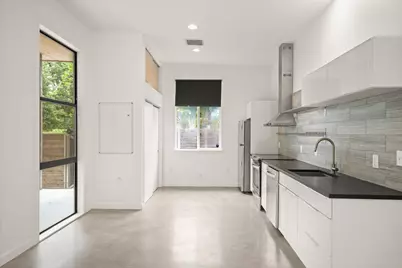 2103 E 14th Street #B, Austin, TX 78702 - Photo 12