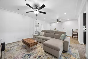 411 Ramble Ln, Austin, TX 78745 - Photo 6