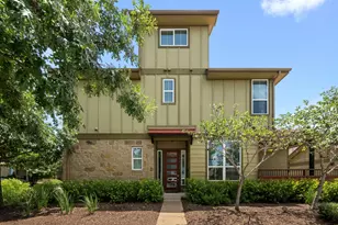 915 Banyon St, Austin, TX 78757 - Photo 2