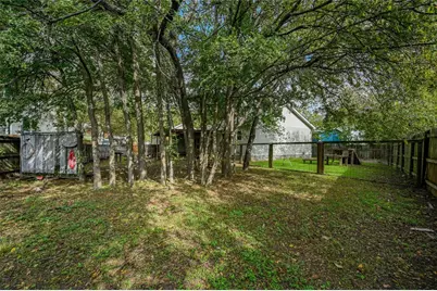 1619 J J Seabrook Drive, Austin, TX 78721 - Photo 24