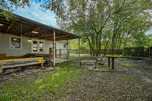 1619 J J Seabrook Dr, Austin, TX 78721 - Photo 20