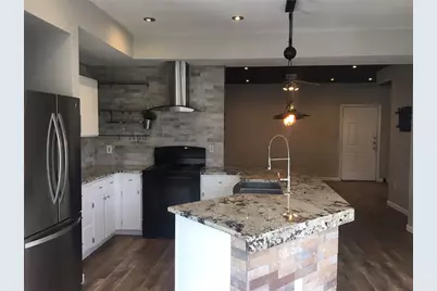 2320 Gracy Farms Lane #723, Austin, TX 78758 - Photo 1