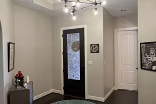 404 Peakside Cir, Dripping Springs, TX 78620 - Photo 2