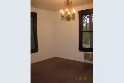 302 E 30th Street #B, Austin, TX 78705 - Photo 2