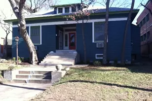 302 E 30th St, Austin, TX 78705 - Photo 1