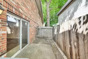 2122 Hancock Dr, Austin, TX 78756 - Photo 18