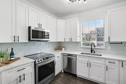 11203 Ranch Road 2222 #2203, Austin, TX 78730 - Photo 14