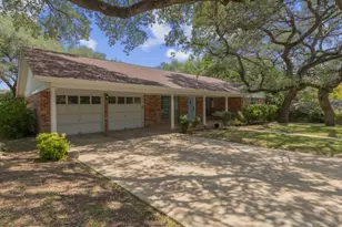 12402 Blue Water Cir, Austin, TX 78758 - Photo 2