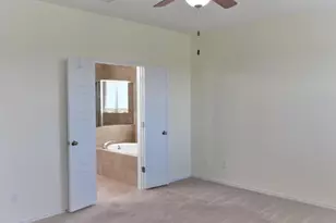 704 Carillion Dr, Pflugerville, TX 78660 - Photo 10