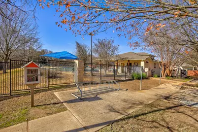 1512 Jackie Robinson Place, Round Rock, TX 78665 - Photo 32