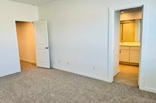 2405 Wallin Bradley Dr, Round Rock, TX 78665 - Photo 8