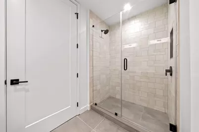 84 East Avenue #2403, Austin, TX 78701 - Photo 12