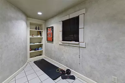 1712 Lakeshore Drive #B, Austin, TX 78746 - Photo 10