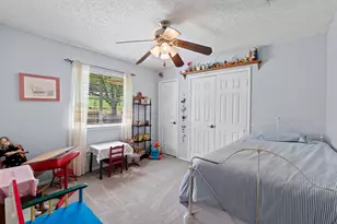 701 Berry Ln, Georgetown, TX 78626 - Photo 32