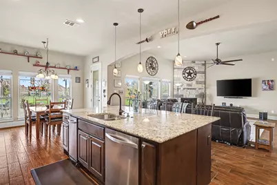 113 Camp Verde Drive, Georgetown, TX 78633 - Photo 10