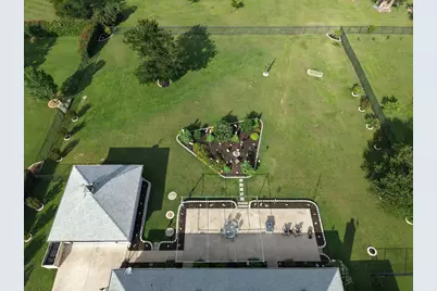 113 Camp Verde Drive, Georgetown, TX 78633 - Photo 32
