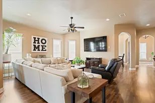 916 Easton Dr, San Marcos, TX 78666 - Photo 14
