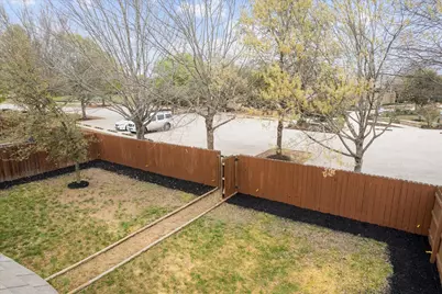 916 Easton Drive, San Marcos, TX 78666 - Photo 32