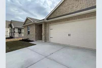 404 Grasslands Trail, Hutto, TX 78634 - Photo 2