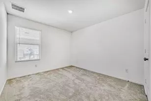 100 Burt Rainey Ln, Jarrell, TX 76537 - Photo 10