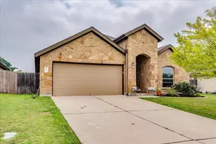 430 Dragon Ridge Rd, Buda, TX 78610 - Photo 2