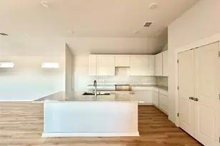 231 Bellie Ln, Kyle, TX 78640 - Photo 2