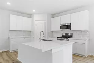 231 Bellie Ln, Kyle, TX 78640 - Photo 6