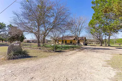 830 Live Oak Trail, Liberty Hill, TX 78642 - Photo 4