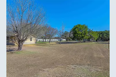 830 Live Oak Trail, Liberty Hill, TX 78642 - Photo 22
